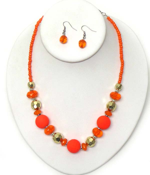 Rubber and acrylic ball and seed bead necklace earring set