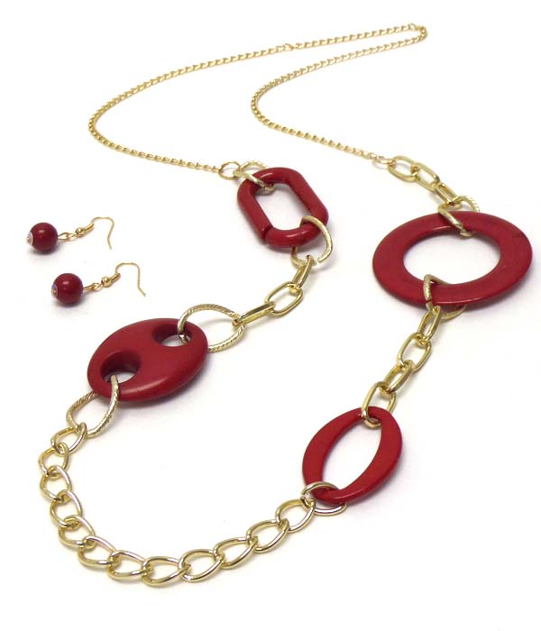 Acrylic and metal long chain necklace earring set