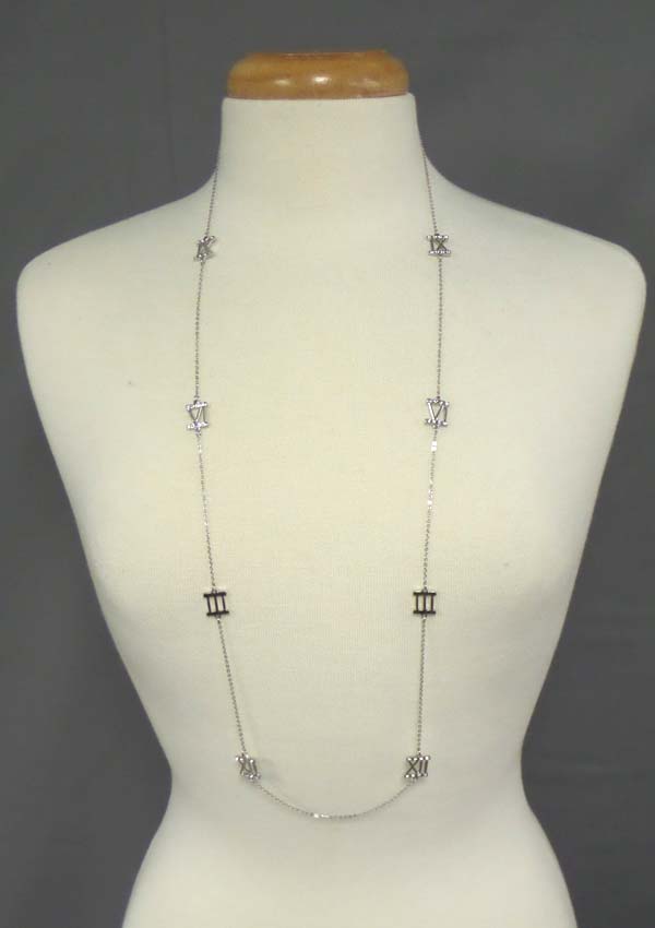 Crystal roman number link tiffany style station necklace