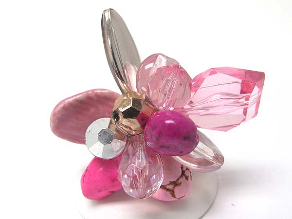 Natural stone and mixed beads cluster stretch ring