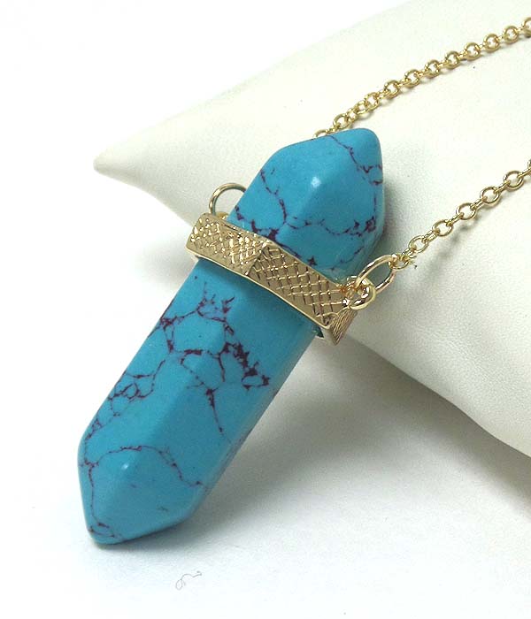 Turquoise arrowhead pendant necklace