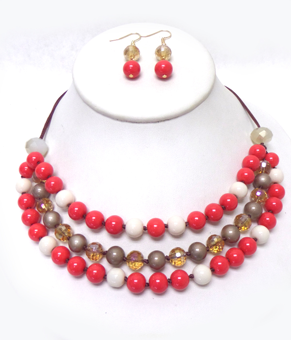 MIXED SEMI PRECIOUS STONE THREE LAYER NECKLACE SET