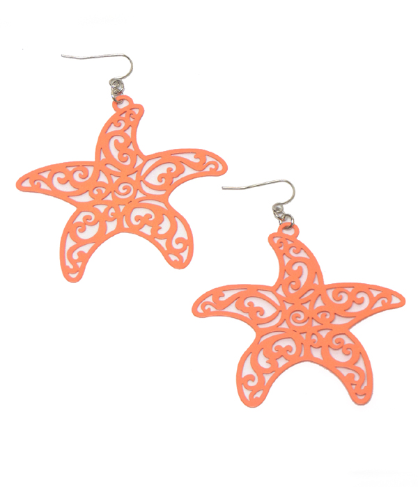 Metal filigree starfish earring