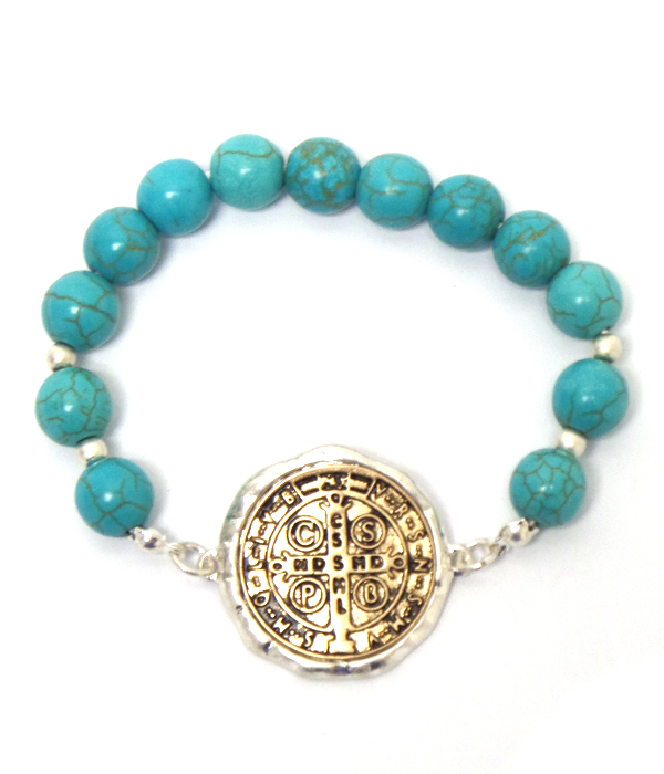 Handmade benedict medal and pearl stretch bracelet