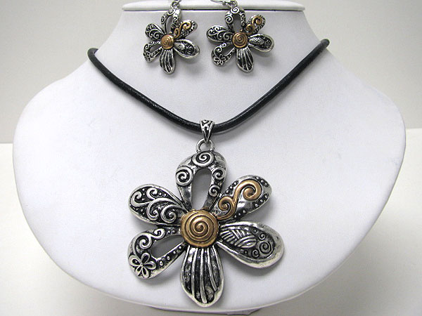 Textured metal art deco flower pendant necklace earring set