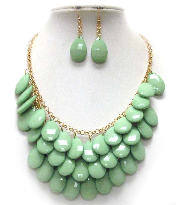 Multi acrylic teardrop bib style necklace earring set