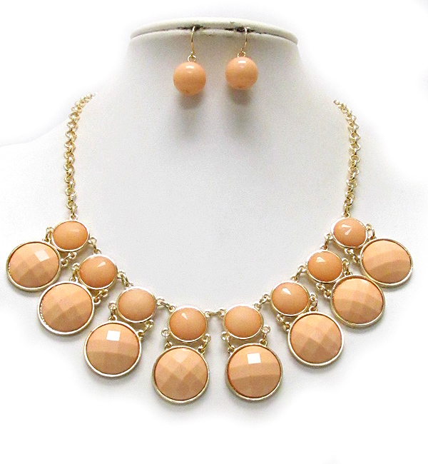 FACET PUFFY ROUND ACRYLIC STONE NECKLACE EARRING SET
