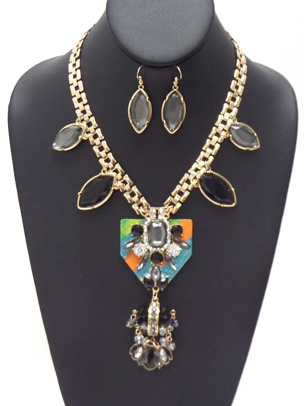 Crystal and acrylic art deco mini luxury necklace earring set