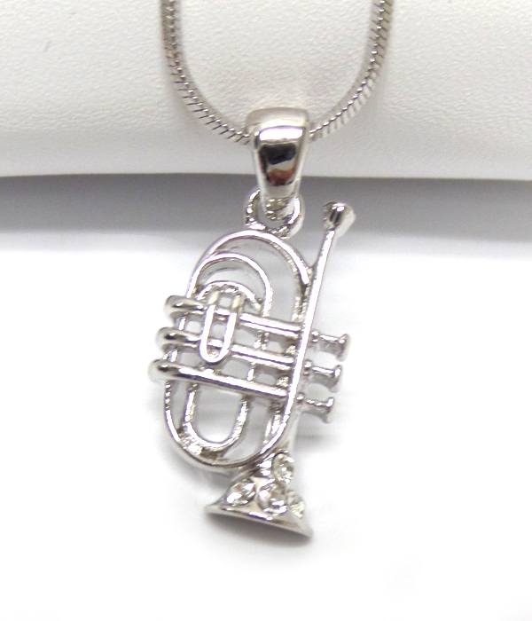 Made in korea whitegold plating crystal trumpet pendant necklace