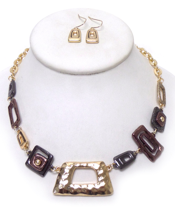 Hammered multi shape square link necklace set