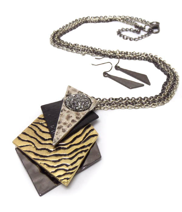 Drusy center modern art pendant long necklace set