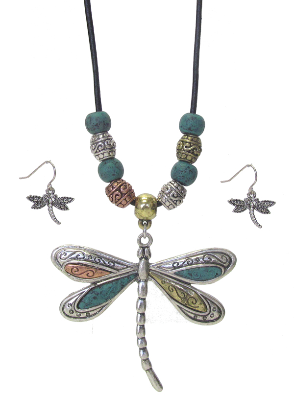 Vintage metal dragonfly pendant necklace set
