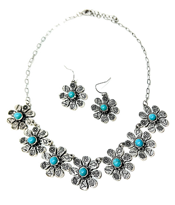 TURQUOISE CENTER MULTI FLOWER LINK NECKLACE SET