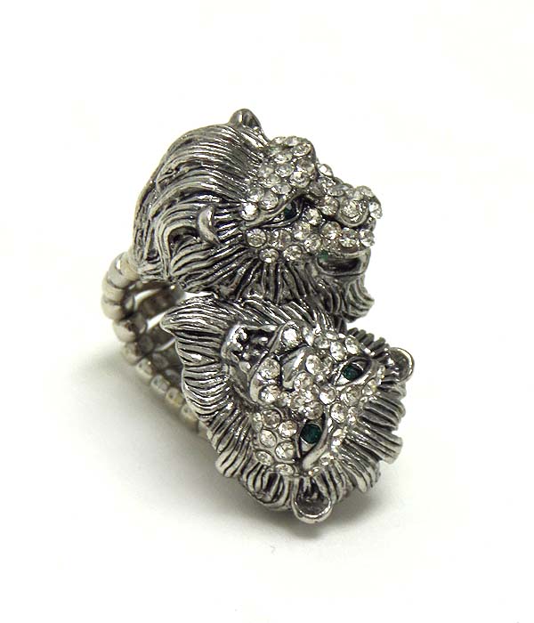 Crystal lion stretch ring