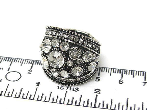 Multi size crystal oval casting stretch ring