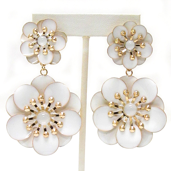 Acrylic and epoxy deco double flower drop earring 