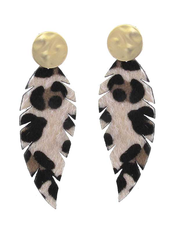 ANIMAL PRINT LEATHERETTE FEATHER EARRING