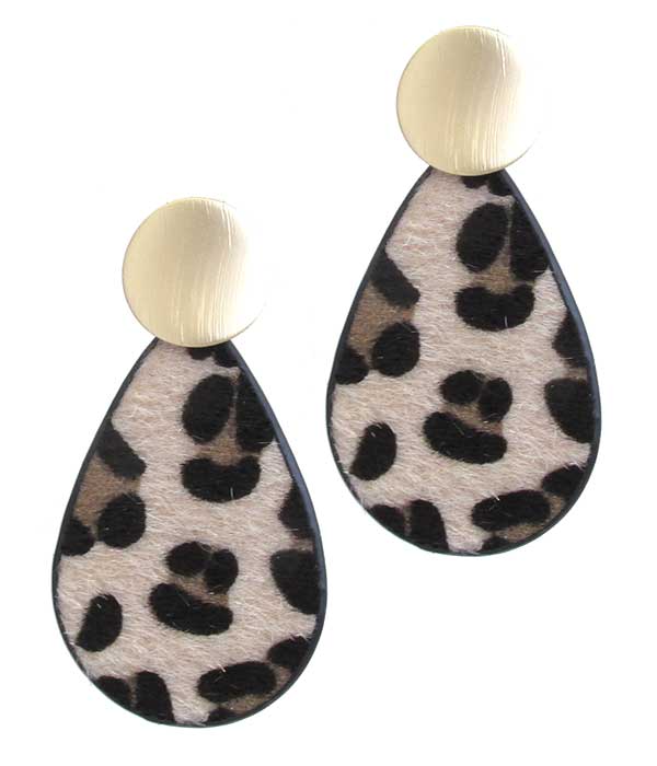 Animal print teardrop earring