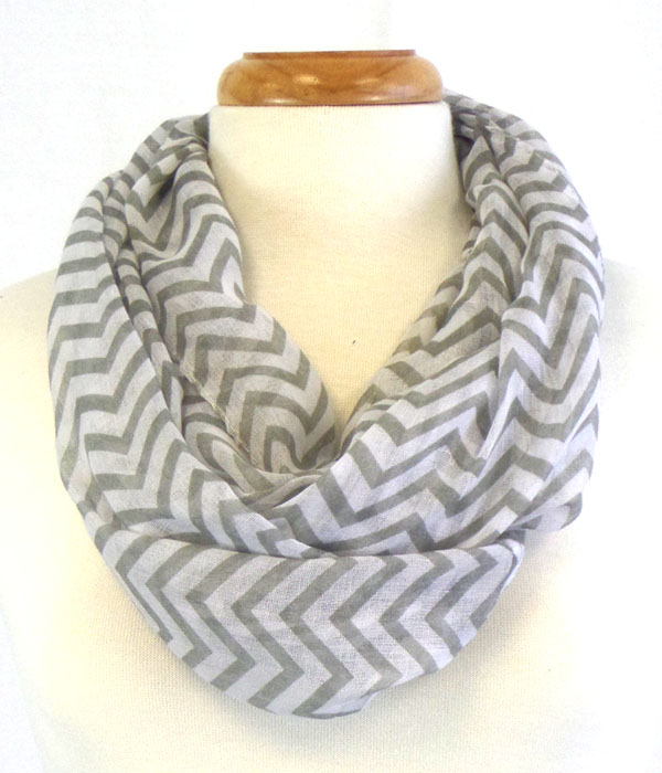 Polyester chevron pattern infinity scarf