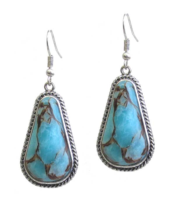 TURQUOISE TEARDROP EARRING