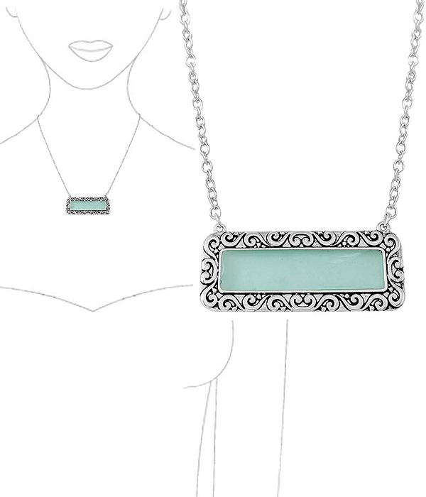 DESIGNER TEXTURED FRAME AND TRANSPARENT WINDOW BAR PENDANT NECKLACE