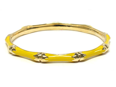 Pastel tone color single line metal bracelet 