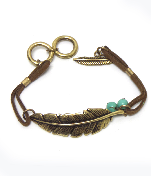 Metal feather leatherette bracelet
