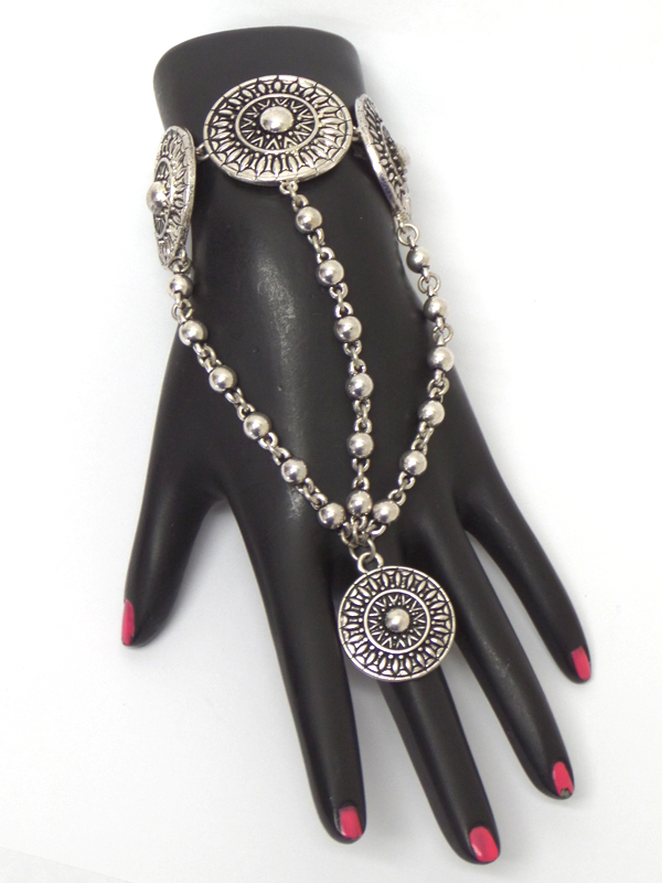 Multi disk link baroque style slave ring and bracelet set