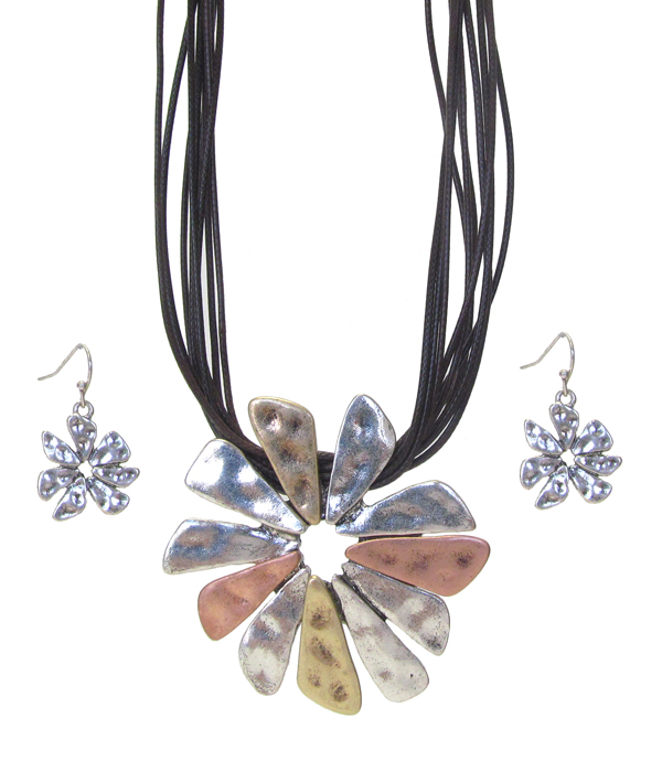 VINTAGE METAL FLOWER PENDANT AND MULTI CORD NECKLACE SET