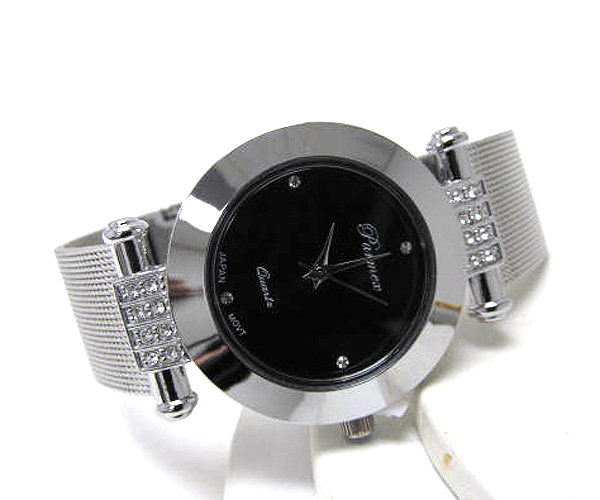 Round crystal fashion face frame mesh band watch