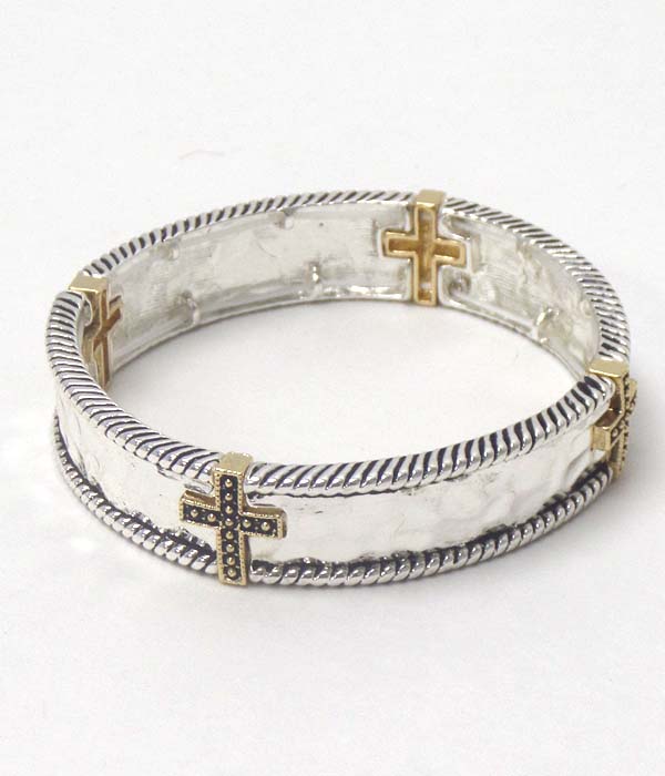 Hammered and metal filigree cross stretch bracelet