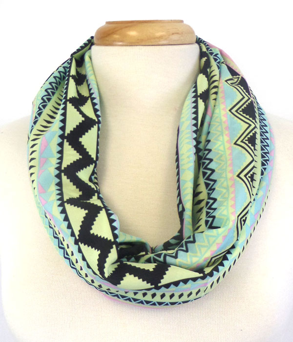 Multi chevron pattern print infinity scarf