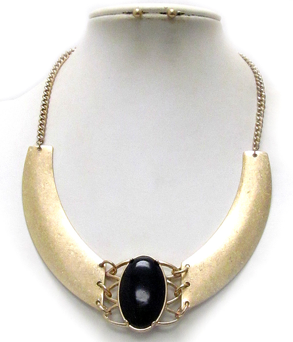 Oval cabochon resin half chocker necklace earring set