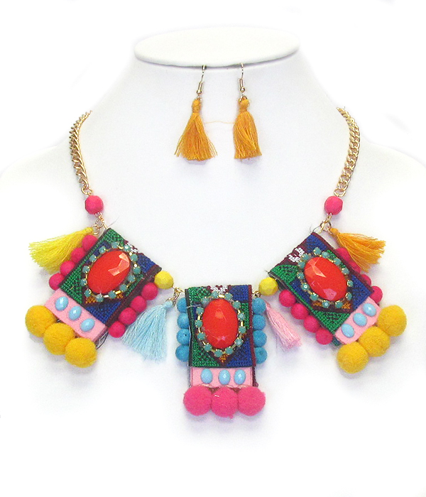 CRYSTAL AND POM POM PARADE TASSEL LINK NECKLACE SET