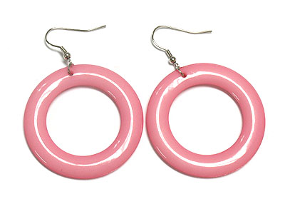 Acryl donut earring 