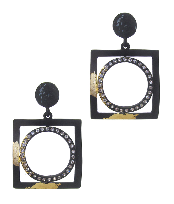 GOLD FLAKES ON BLACK PATINA METAL EARRING - SQUARE