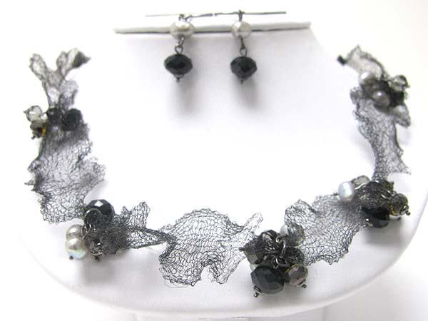 Chiffon mesh and pearl and facet glass beads  combo necklace earring set