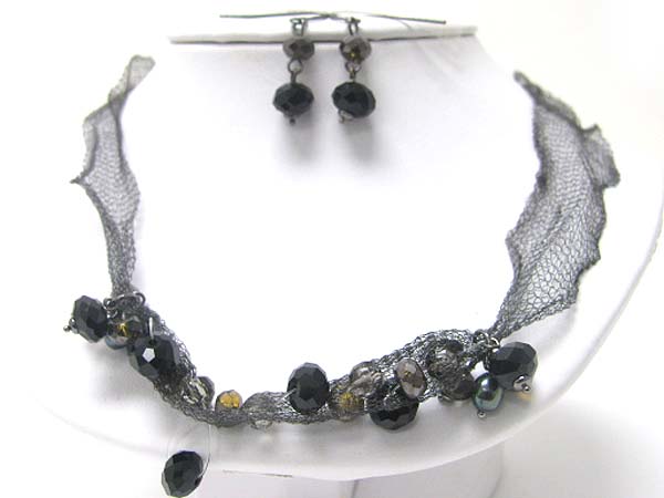 Chiffon mesh and pearl and facet glass beads  combo necklace earring set