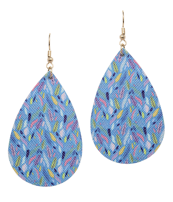 FEATHER PRINT FAUX LEATHER TEARDROP EARRING