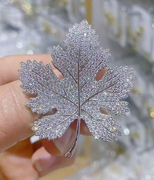 Rhinestone leaf brooch - maple leaf