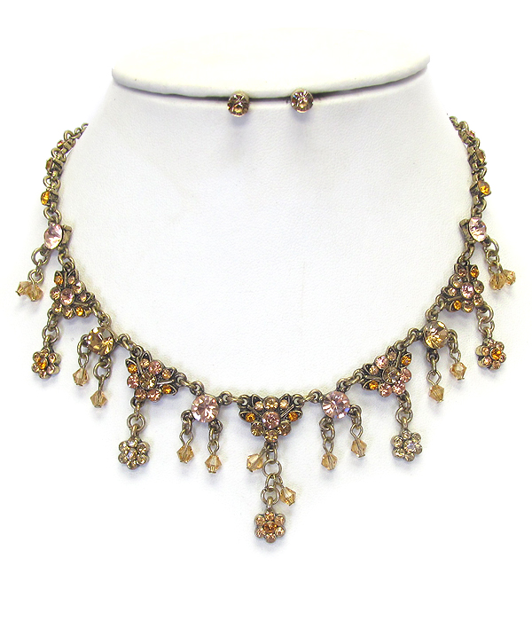 VINTAGE LUXURY CLASS CRYSTAL NECKLACE SET