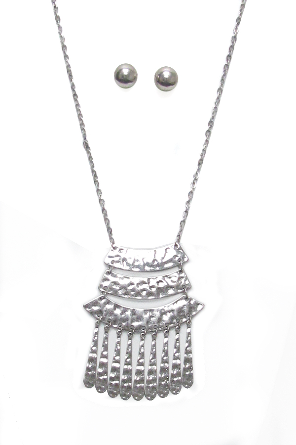 Hammered metal cascade drop long necklace