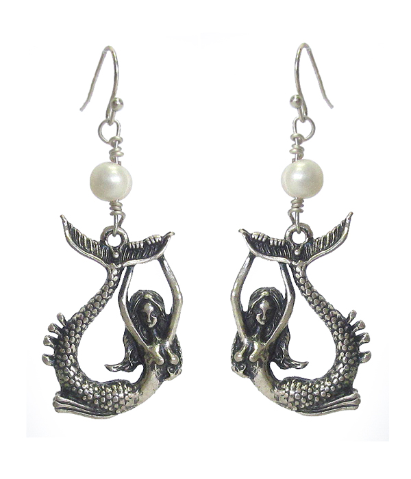 Mermaid and pearl drop earring