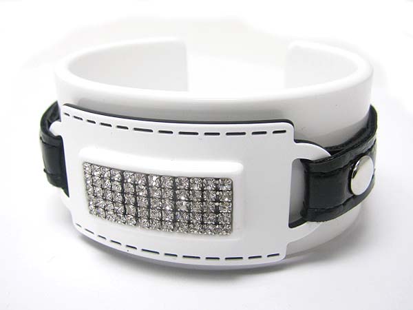 FOUR LINE RHINESTONE DECO LEATHER BELT ACRYL BANGLE