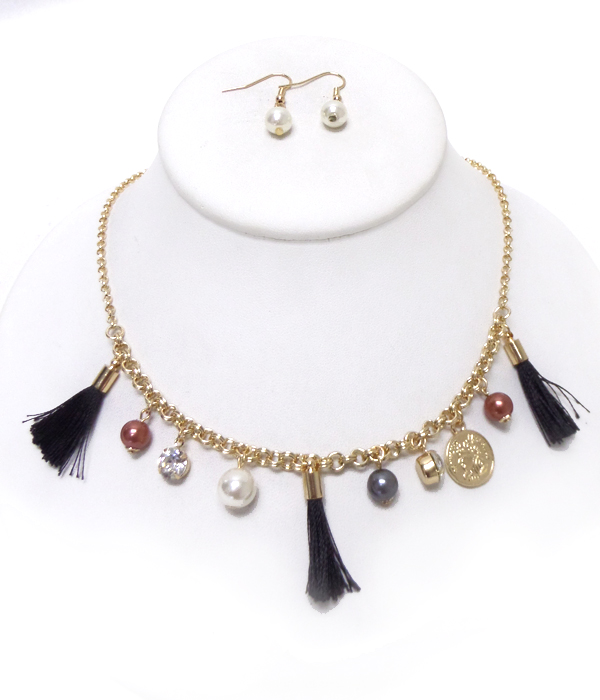TASSEL COIN AND PEARL CHARM NECKLACE SET