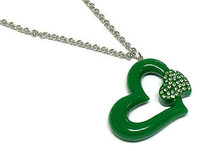 Acryl crystal heart necklace