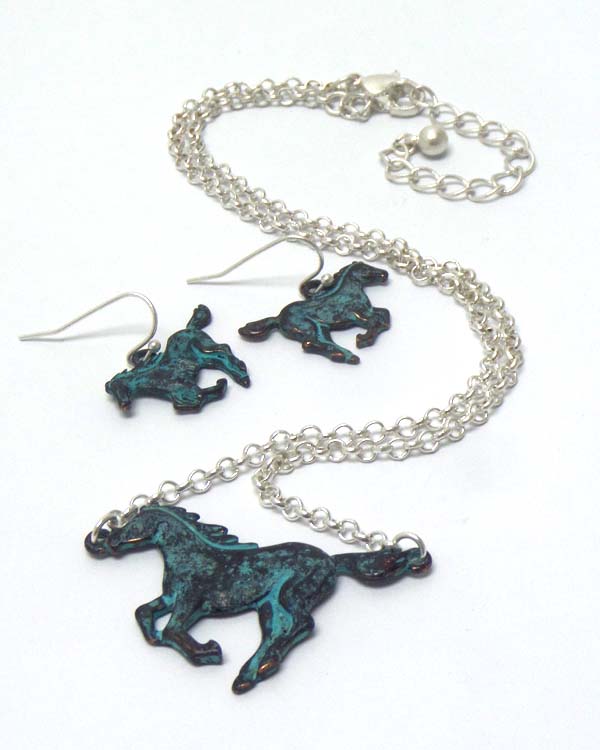 Patina horse pendant necklace earring set