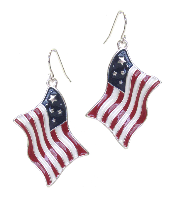 PATRIOTIC AMERICAN FLAG EARRING
