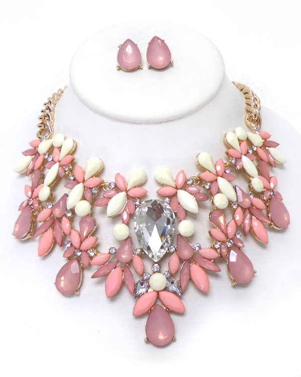 Multi linked flower with crystals necklace set