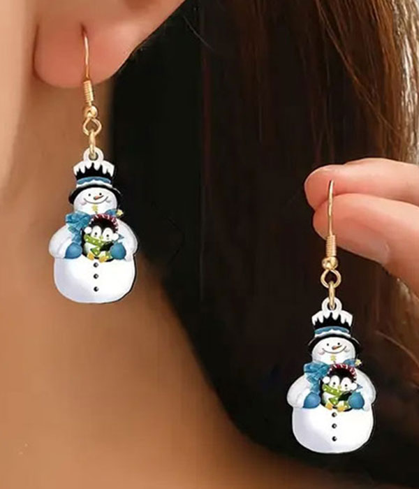Christmas theme acrylic snowman earring - penguin